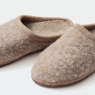 クヌート ウッドスモーク¥13,200／ハフリンガー （シードコーポレーション）