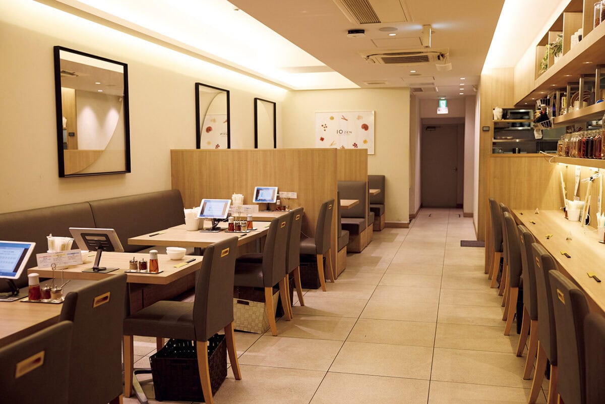 薬膳レストラン10ZEN 青山店 東京都港区南青山5-10-19 青山真洋ビルB1F 11:00~22:00(L.O.21:00) 定休日 なし ☎︎ 03-6450-5834