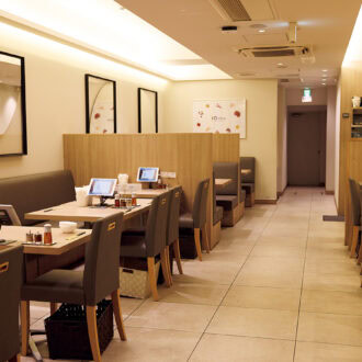 薬膳レストラン10ZEN 青山店 東京都港区南青山5-10-19 青山真洋ビルB1F 11:00～22:00（L.O.21:00） 定休日 なし ☎︎ 03-6450-5834