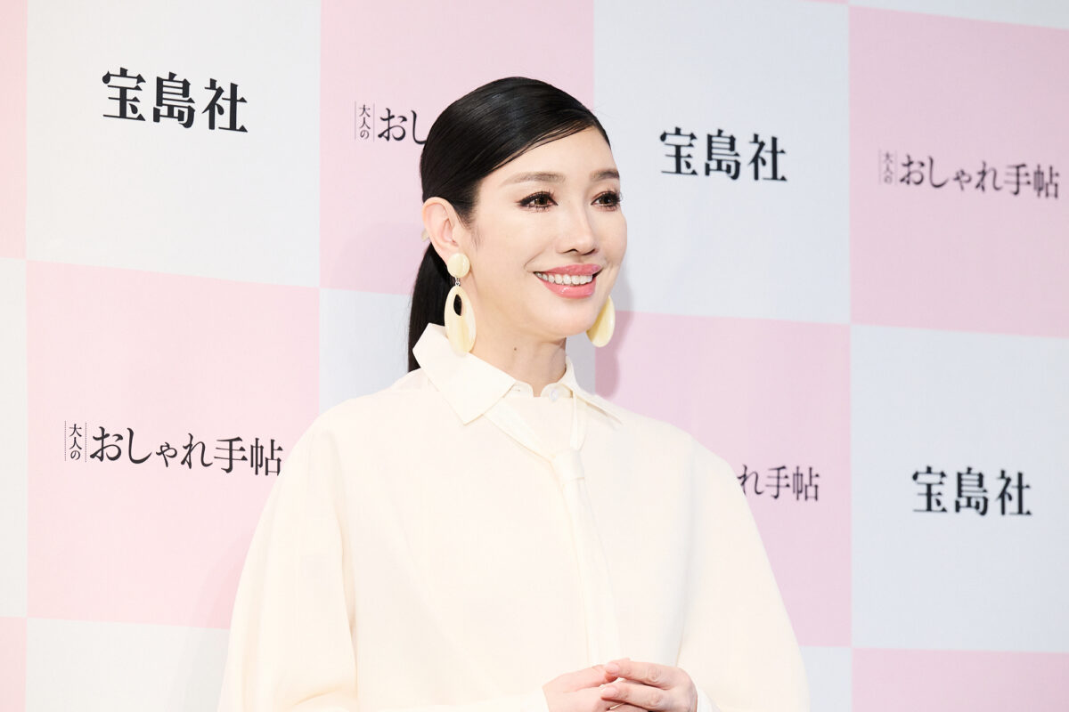 【更年期川柳大賞 授賞式】審査員長のアン ミカさん