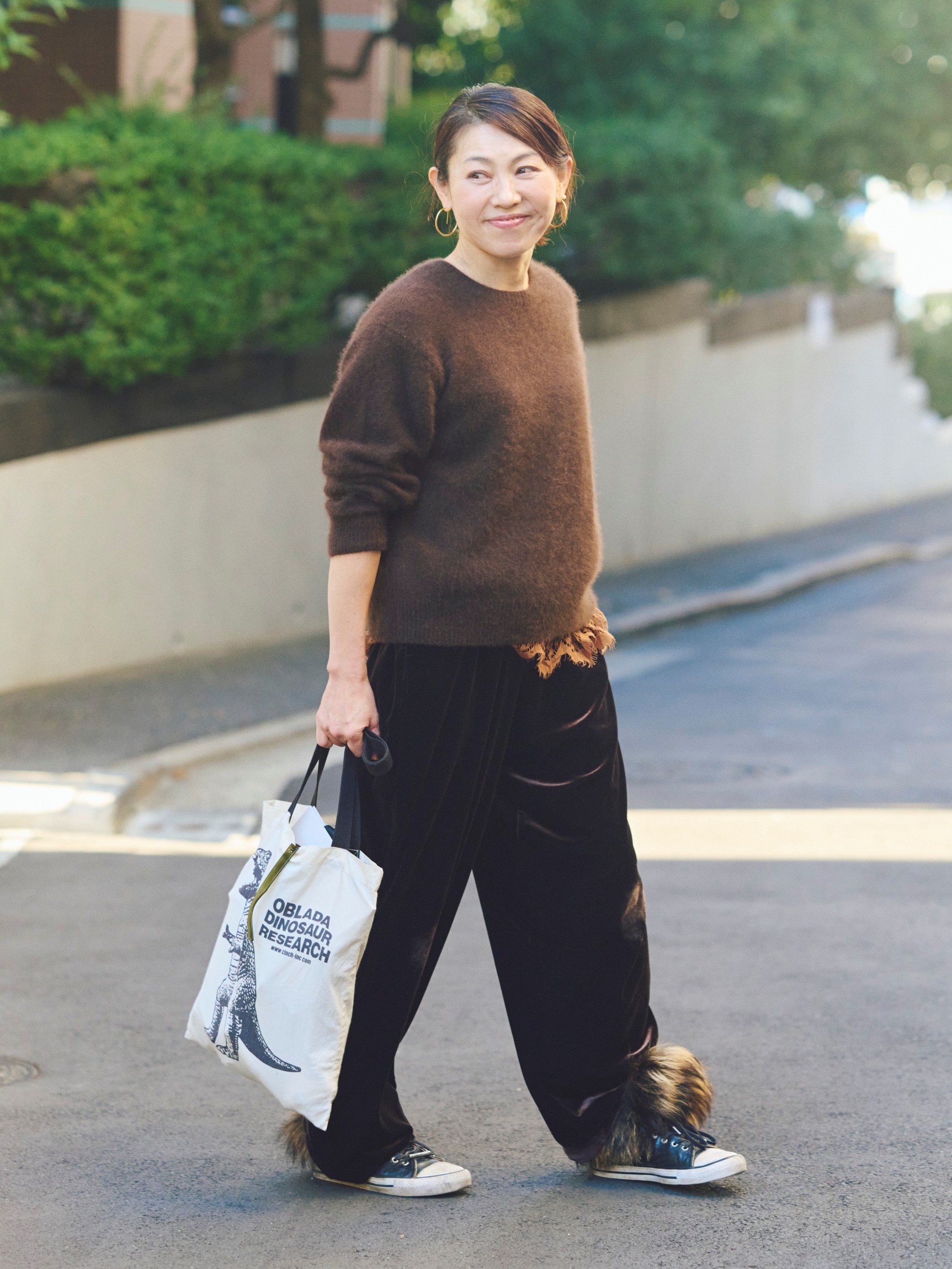 50代のブラウンコーデ