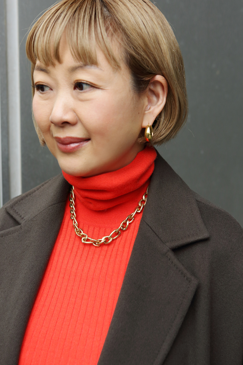 イネドのニット