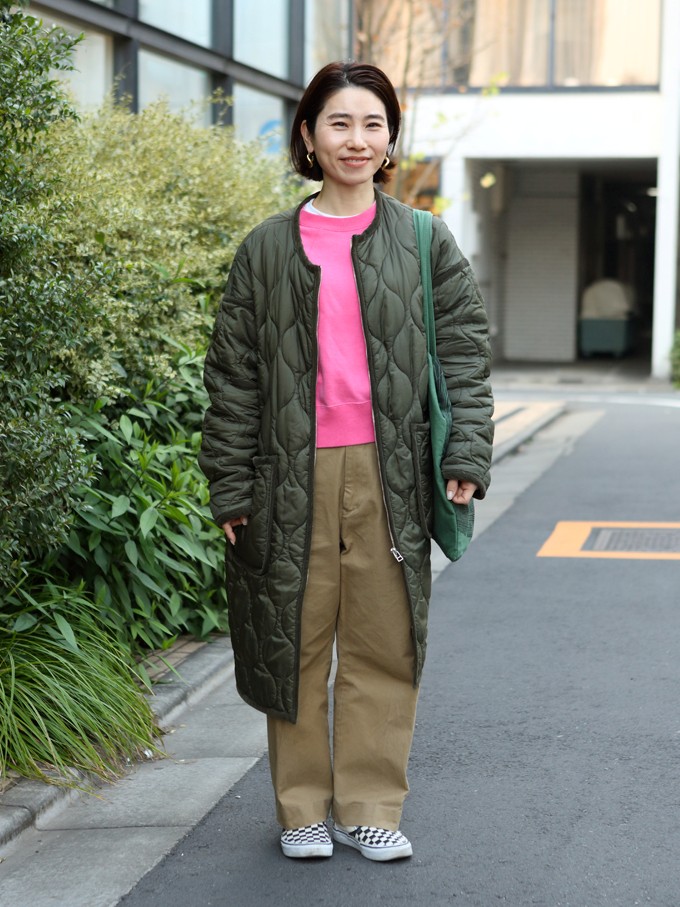 【1週間スナップ】50代の冬コーデ、あか抜けのコツは？ 色・柄使いがおしゃれな7名をピックアップ