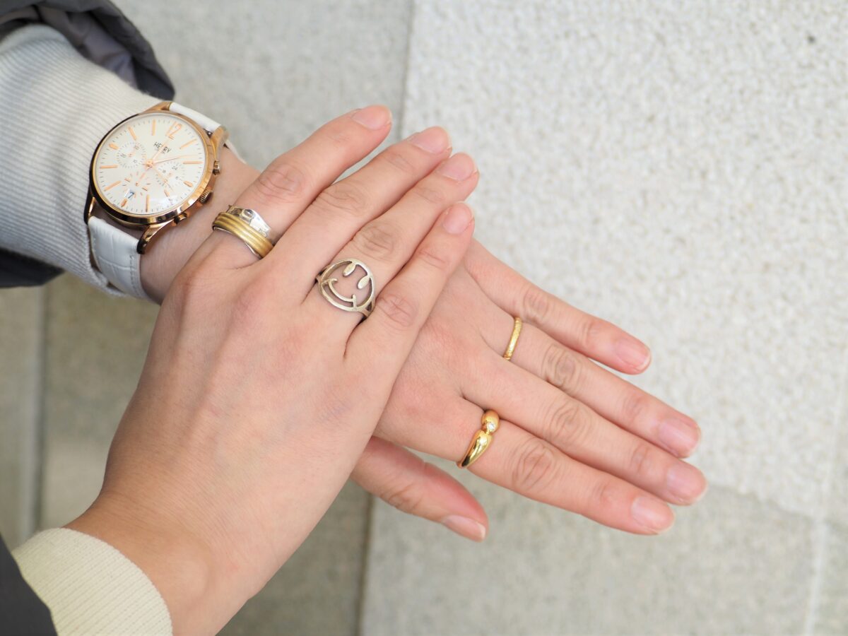 ニコちゃんマークのリング