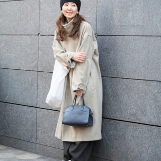 【スナップ】話題の「ユニクロ」パンツ、50代はどう着こなす？ ゆる×きれいの絶妙バランスが光る大人カジュアル