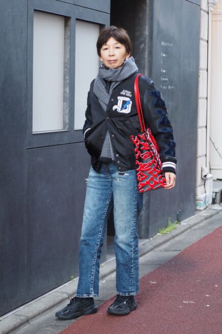 【スナップ】50代のスタジャンコーデ！ 全身に「ディーゼル」をまとって、若見え＆おしゃれを謳歌