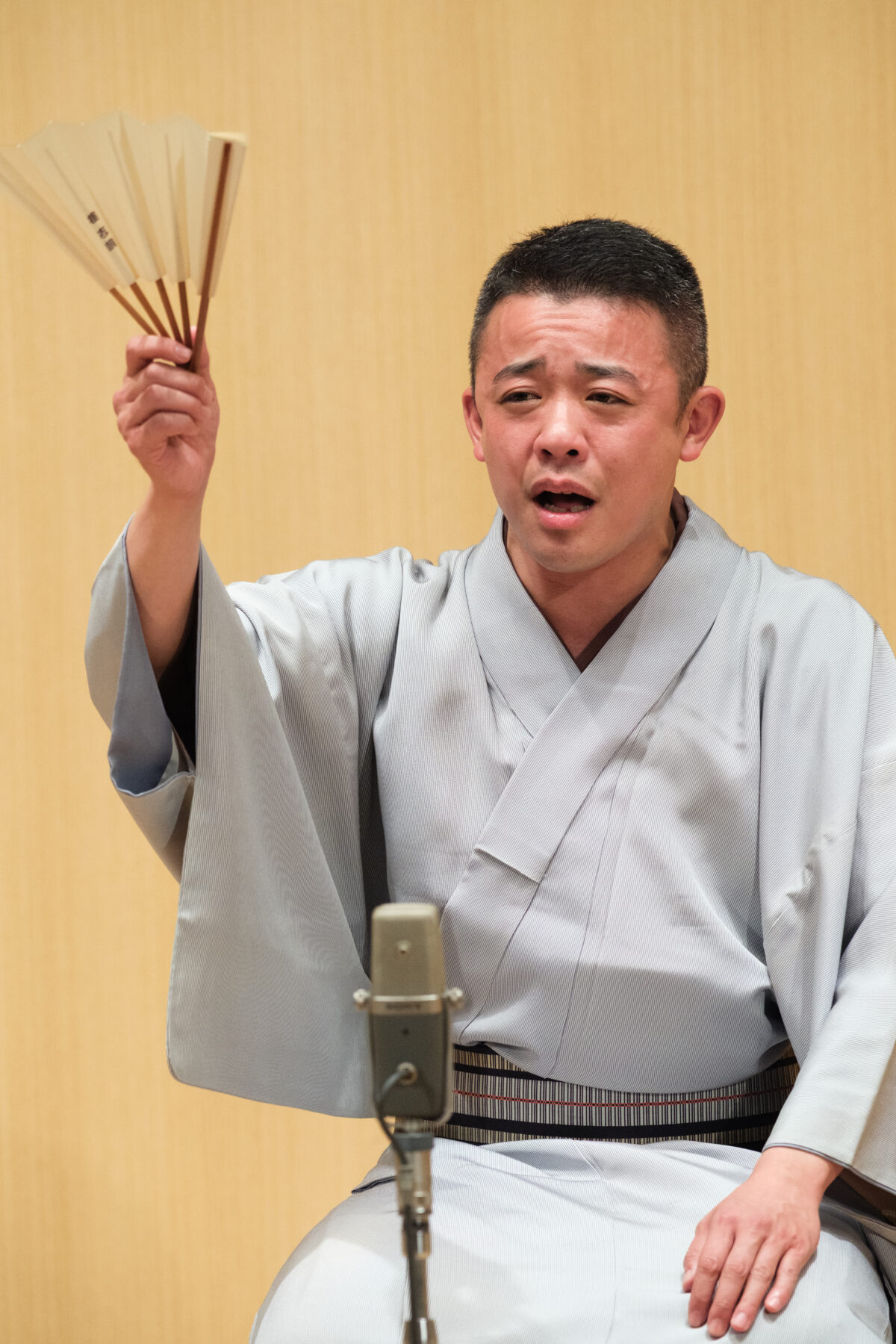 桂吉坊さん03撮影:佐藤浩