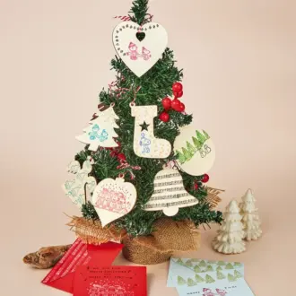 オーナメントやカードにぴったりの冬らしい絵柄がたくさん！