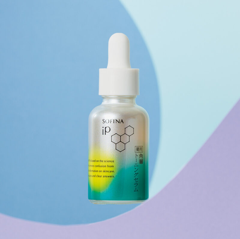 ソフィーナ iP [薬用]角層 トーニングセラム ［医薬部外品］ 30mL ¥6,600（編集部調べ）／花王