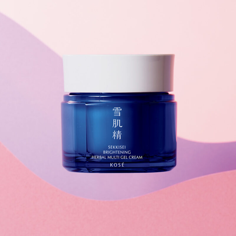 薬用雪肌精 ブライトニング マルチ ジェル ［医薬部外品］ 80g ¥4,950（編集部調べ）／コーセー