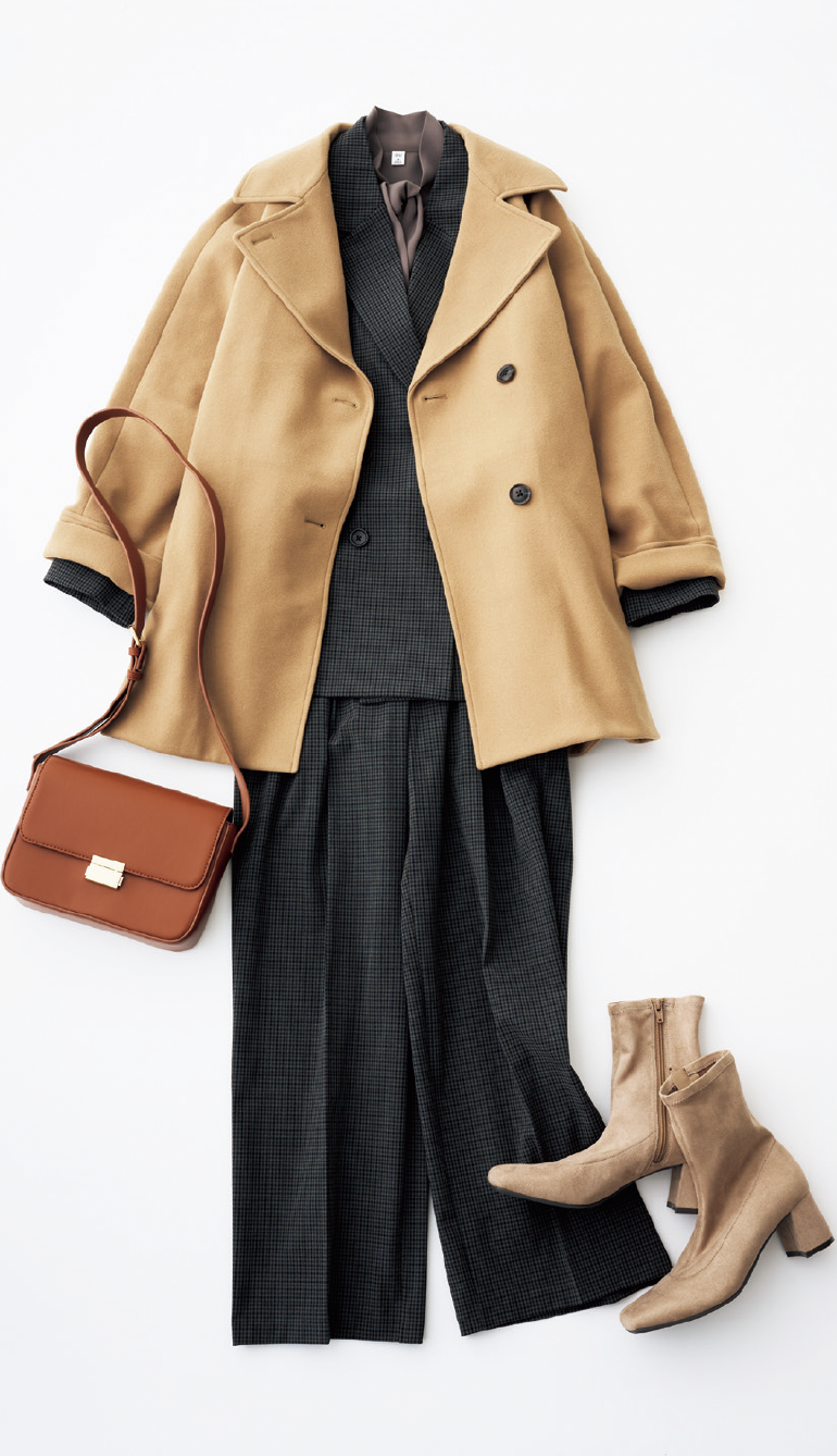 ダブルブレストジャケット¥4,990、同素材パンツ¥2,990、ボウタイブラウス¥2,290、ショルダーバッグ（一部店舗のみ販売）¥2,990、ストレッチヒールブーツ¥2,990 ／すべてジーユー