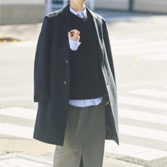 衿や裾から春色をチラ見セするだけで、冬服にも軽さが出ます