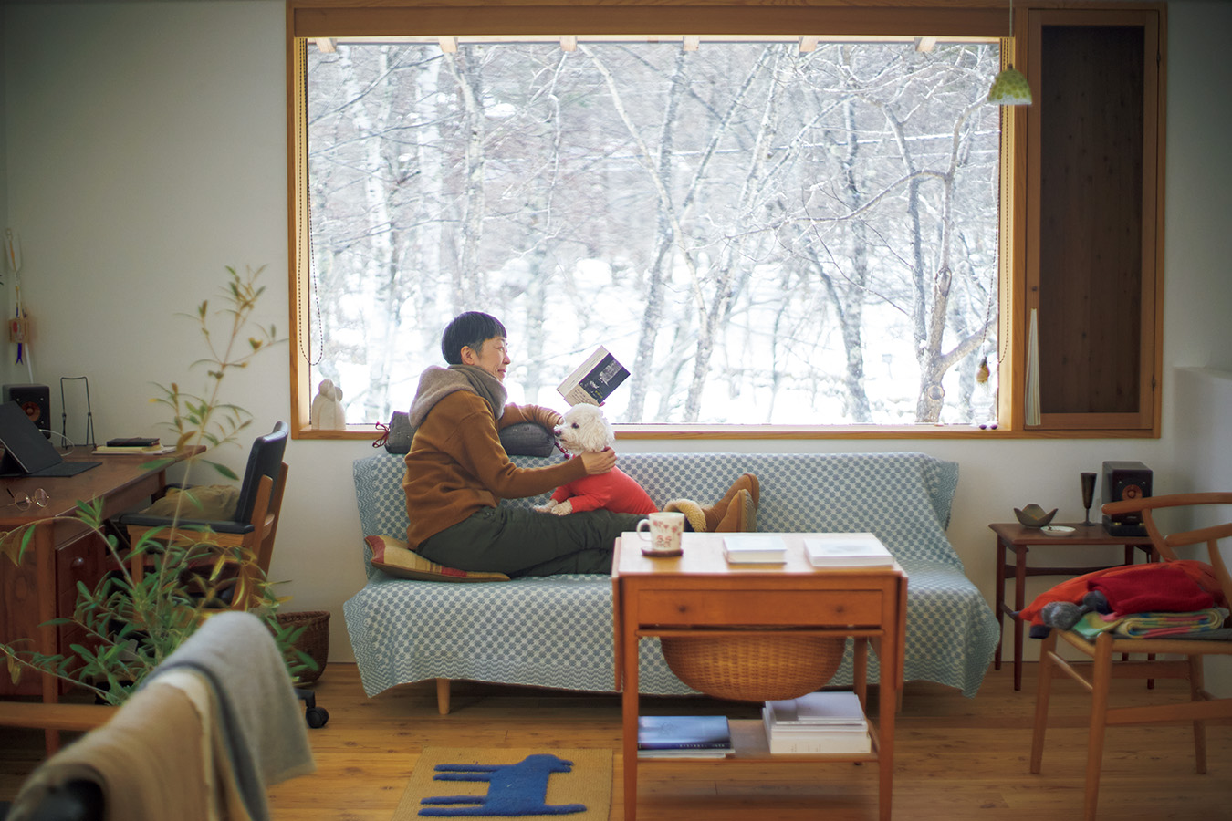 森が雪に包まれると山小屋にこもるようになり、多くの時間を費やすようになるのが読書。