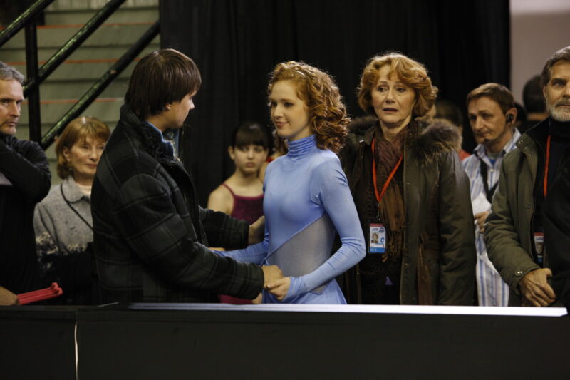 主演のテイラー・ファースは全米選手権に出場歴があり、映画でも素晴らしい滑りを披露。『アイス・キャッスル 氷上のヒロイン』© 2010 Stage 6 Films, Inc. All Rights Reserved.