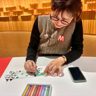 リサ・ラーソンの人気キャラクター「マイキー」の塗り絵が楽しめる