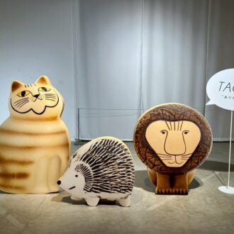 右から、ライオン、ハリネズミ、猫のミア