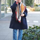 【スナップ】海外ファッションがお手本！ 「フレームワーク」のコート×デニムで鮮度の高いカジュアルシックが完成