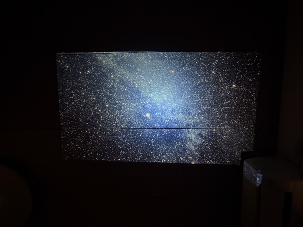 スぺパ＆タイパに優れたプロジェクター「Nova」