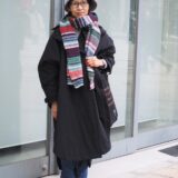 【スナップ】トレンドの「機能性アウター」で真冬を乗り切る！ ポップなマフラー＆帽子がアクセントに