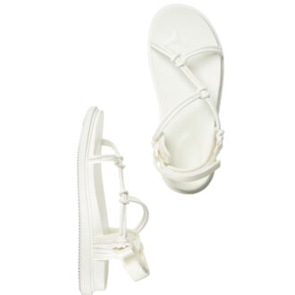 ロープサンダル　3990円（税込）