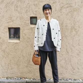 【50代のおしゃれスナップ】 「疲労回復ウェア」の着まわし