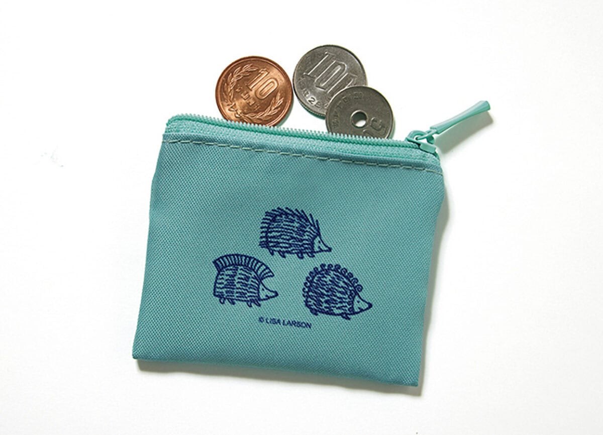 小銭入れに ポケットにおさまる超ミニサイズ。 小物の紛失防止に活躍!