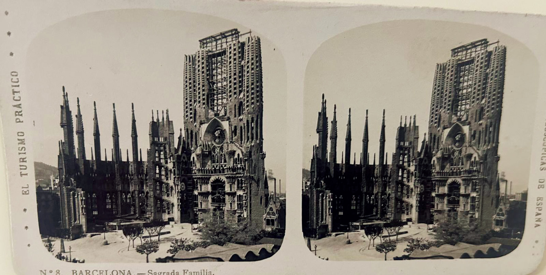 サグラダ・ファミリア3D立体写真 1889年/サグラダ・ファミリア/バルセロナガウディ財団より貸与/オリジナル
