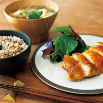 糀甘酒2：しょうゆ1の黄金比で簡単！ ジューシー照り焼きチキン