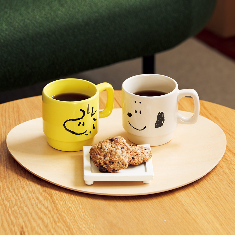 PEANUTS/フェイスマグ（φ8.2〔最大〕×高さ8×幅11〔最大〕、容量290mL）各¥1,790／ともにグローバル ワーク（アダストリア）