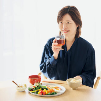 【医師の健康習慣】健やか美人の名医が実践するリアル習慣を大公開！ 
内科医･皮膚科医･日本抗加齢医学会専門医 
日比野佐和子先生の日常