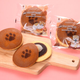 肉球印のもち入りどら焼き こしあん　税込211円