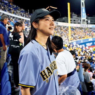 野球と本好きが高じて、『日々、タイガース、時々、本。』（徳間書店）を発売。