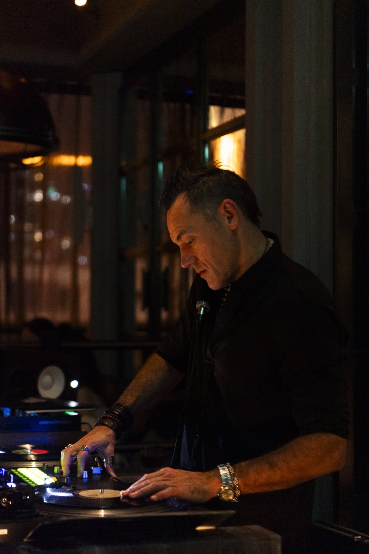 【大人のバー探訪】Long Bar