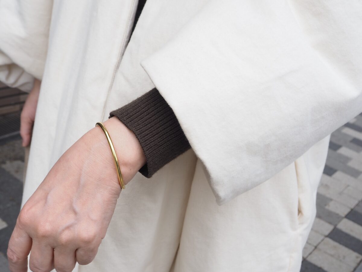 マリーエレーヌ ドゥ タイヤックのバングル