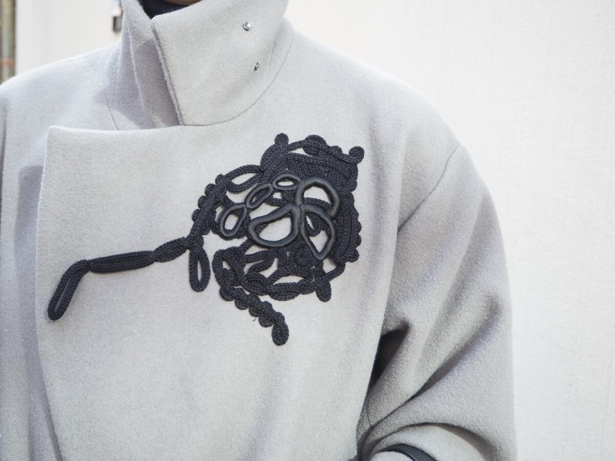 ミューラルのジャケット