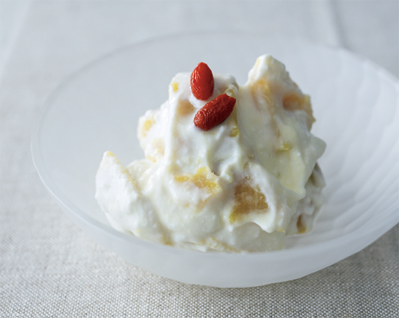 切って漬けるだけで大満足のデザートに 干しいもヨーグルト