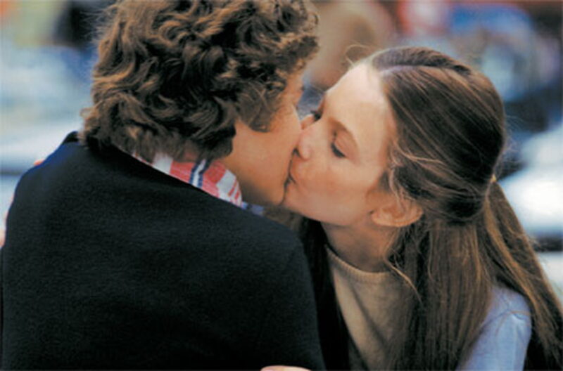 永遠の愛を誓うため、パリからベネツィアに向かう少年少女の無鉄砲な恋を描く。『リトル・ロマンス』© 1979 Warner Bros. Entertainment Inc. All rights reserved.