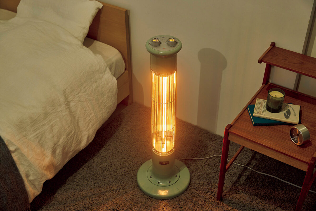 遠赤グラファイトヒーター（1灯管）￥27,500／日本エー・アイ・シー