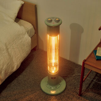 遠赤グラファイトヒーター（1灯管）￥27,500／日本エー・アイ・シー