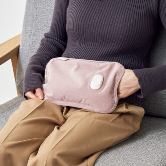 カバーなしで使える 蓄熱式湯たんぽ LCAWA007 ¥2,970／ライフオンプロダクツ
