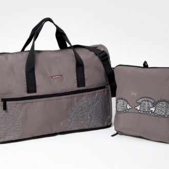 折りたたみボストンM［縦30 ×横45 ×マチ18］￥5,280、L［縦34 ×横55 ×マチ23］￥6,160 ／シフレ