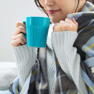 【更年期×東洋医学で解決！】めまい、頭痛、肩こりを招く「寒暖差疲労」は“目のケア”と“睡眠ケア”で予防