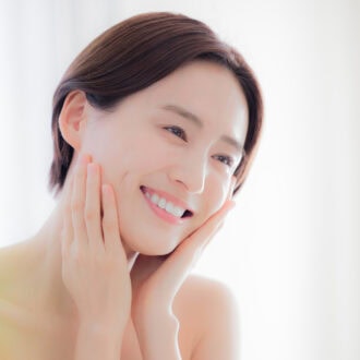 【更年期×東洋医学で解決！】かゆみ、ごわつき、炎症⋯⋯春の「肌のゆらぎ」は外側✕内側の両面ケア