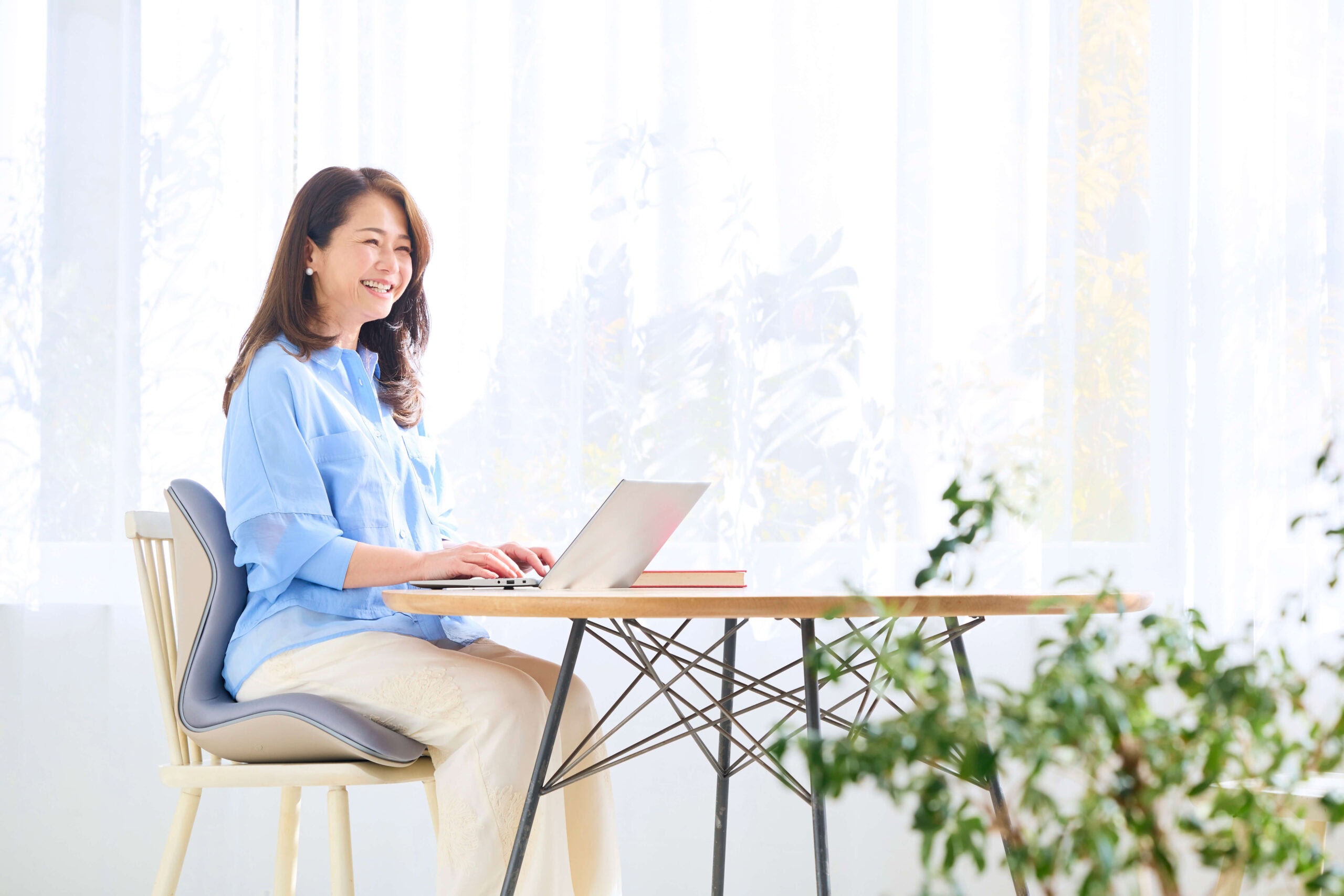 デスクワークが多めの人には「Style PREMIUM（スタイルプレミアム）」