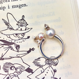 ヨクサル＆スナフキン パールリング シルバー ¥28,600／ユートレジャー