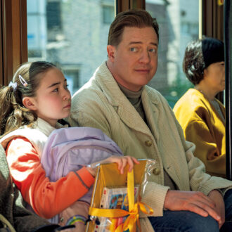 『レンタル・ファミリー』 監督：HIKARI 出演：ブレンダン・フレイザー、平岳大, 山本真理、 柄本明、ゴーマン シャノン 眞陽 TOHOシネマズ日比谷ほかにて公開中