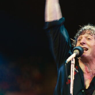 ジェレミー・アレン・ホワイトが好演 『スプリングスティーン 孤独のハイウェイ』© 2026 20th Century Studios