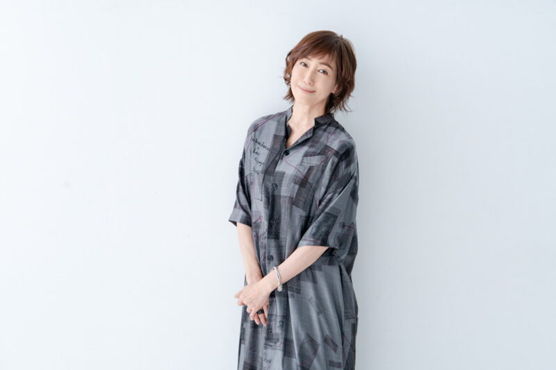 今年で百歳を迎える石井ふく子が演出する『明日の幸福』に出演する高島礼子にインタビュー。