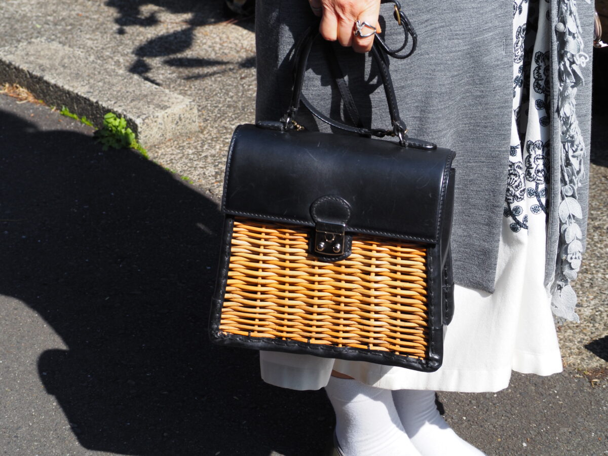 エバゴスのかごバッグ