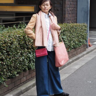 【1週間スナップ】地味見えを打破！ 自分らしさを楽しむ50代のアートな着こなし